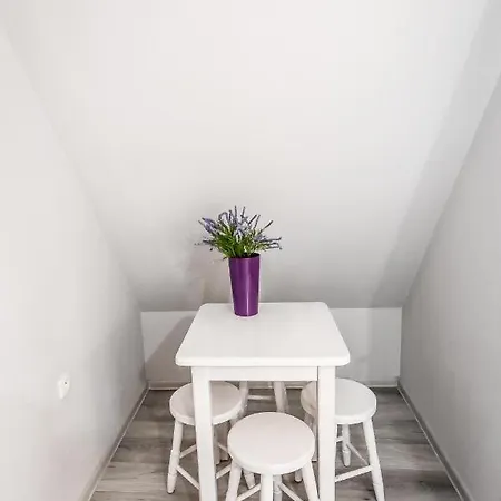 Quarto em Acomodações Particulares U Ewy *